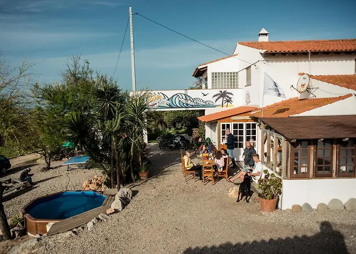 Hostel Da Silva Surfcamp *